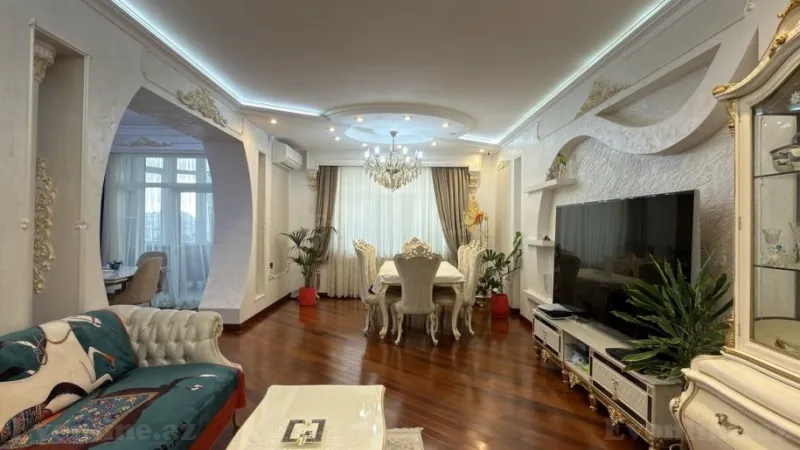 Satılır 4 otaqlı Mənzil Yeni tikili 170 m² Badamdar - şəkil 2