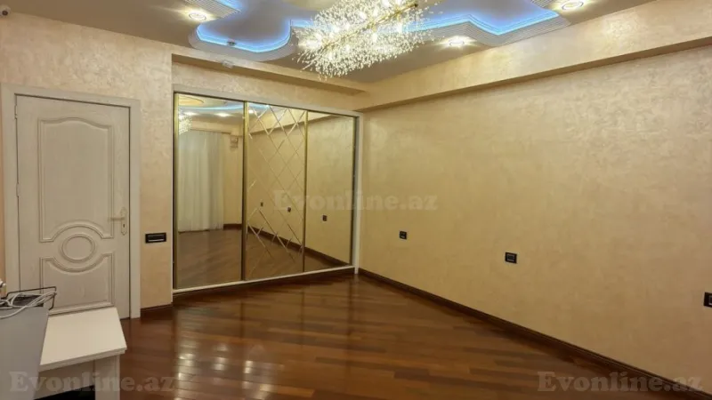 Satılır 4 otaqlı Mənzil Yeni tikili 170 m² Badamdar - şəkil 15