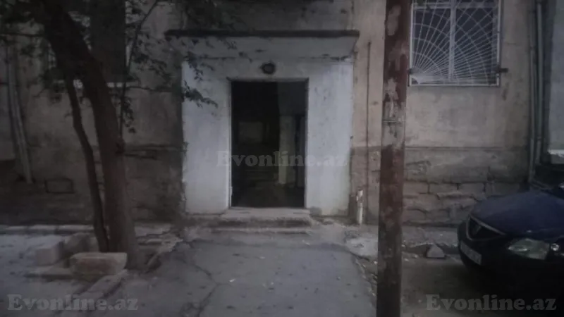 Satılır 2 otaqlı Mənzil Köhnə tikili 37.5 m² 5-ci mikrorayon