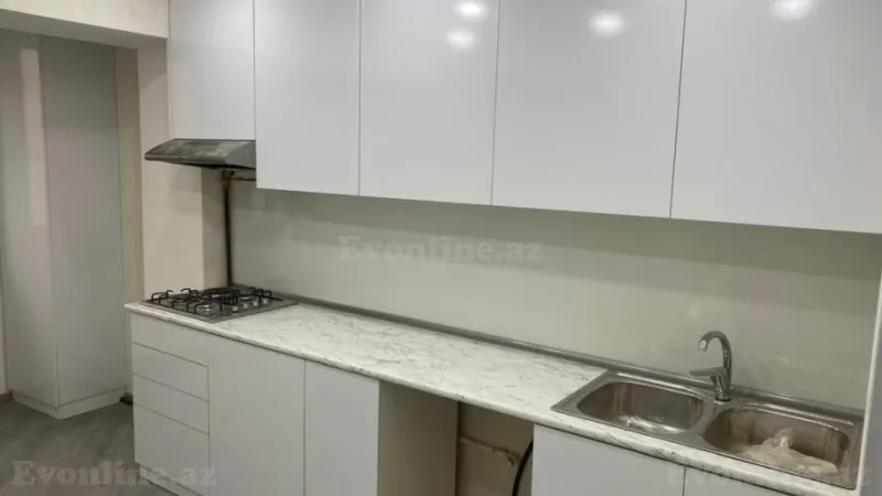 Satılır 2 otaqlı Mənzil Köhnə tikili 65 m² Gənclik m. - şəkil 5