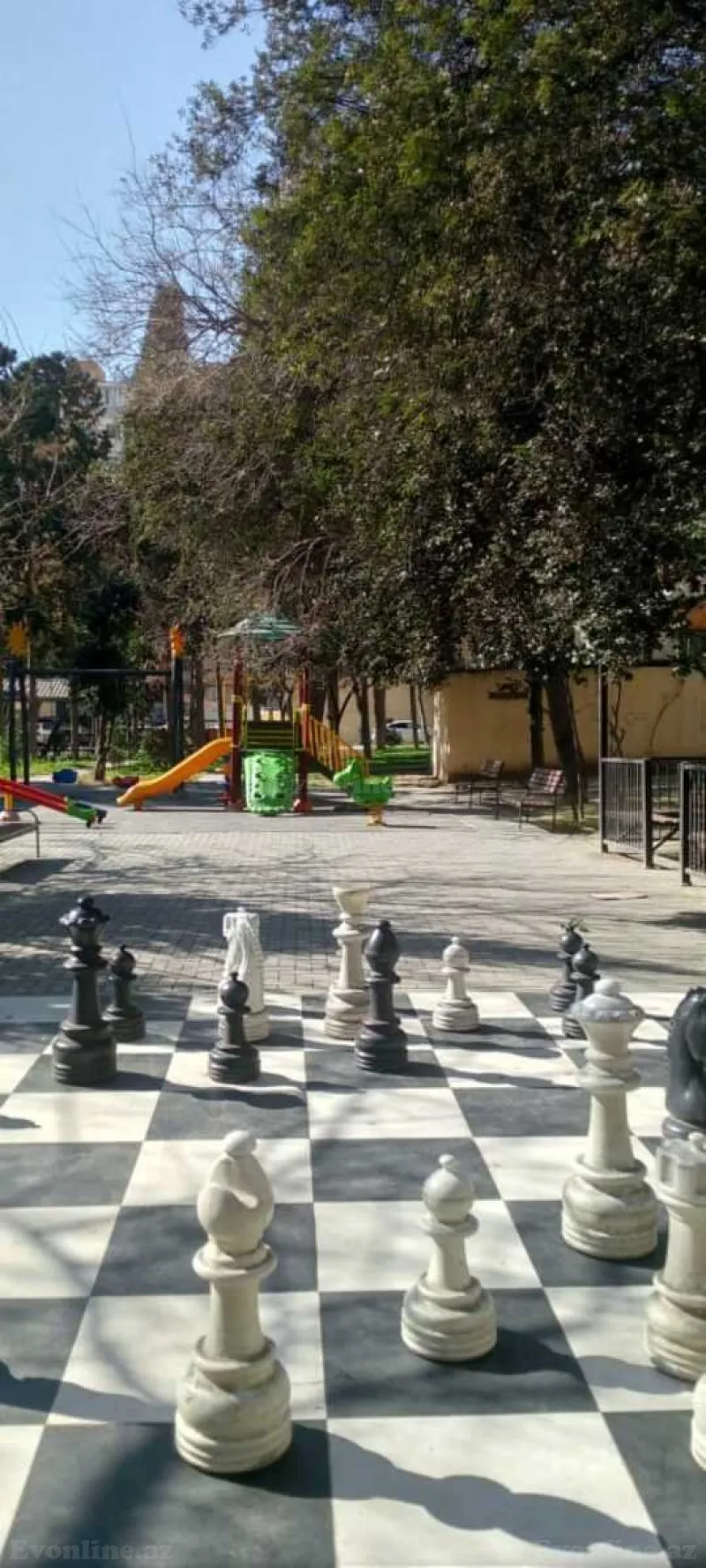 Satılır 2 otaqlı Mənzil Köhnə tikili 65 m² Gənclik m. - şəkil 13