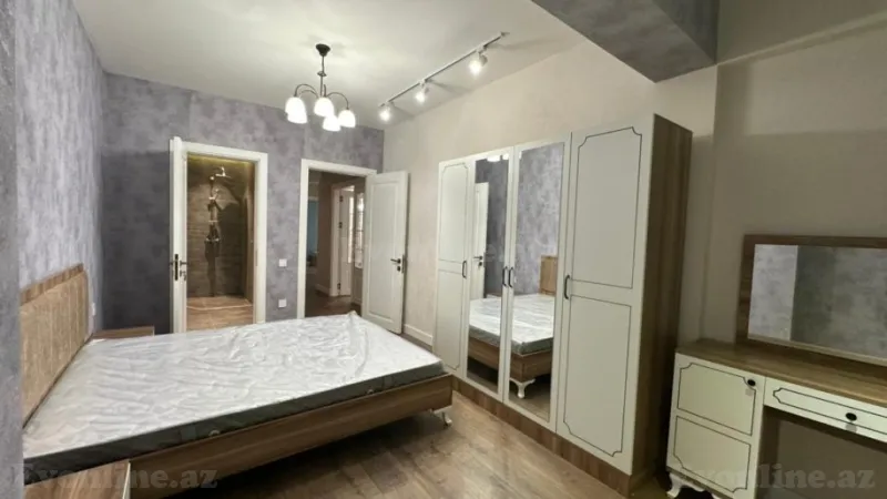 Kirayə verilir 3 otaqlı Mənzil Yeni tikili 140 m² Neftçilər m. - şəkil 5