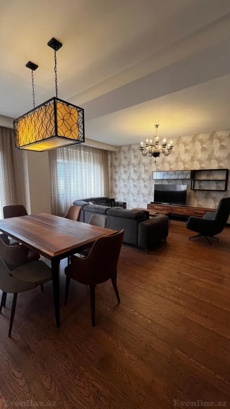 Kirayə verilir 3 otaqlı Mənzil Yeni tikili 150 m² Xətai r. - şəkil 2