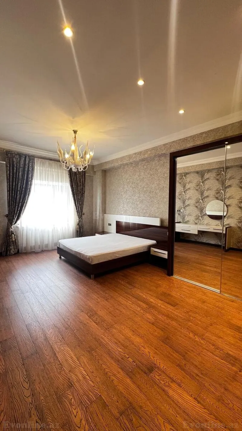 Kirayə verilir 3 otaqlı Mənzil Yeni tikili 150 m² Xətai r. - şəkil 3