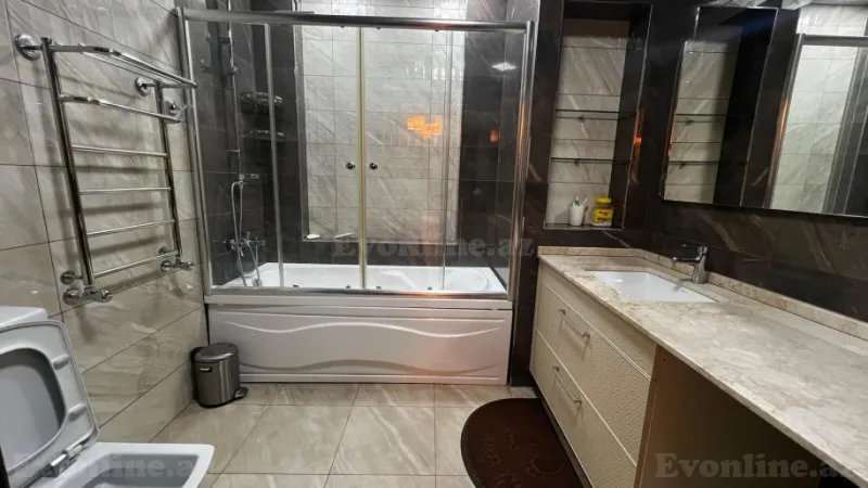 Kirayə verilir 3 otaqlı Mənzil Yeni tikili 150 m² Xətai r. - şəkil 12