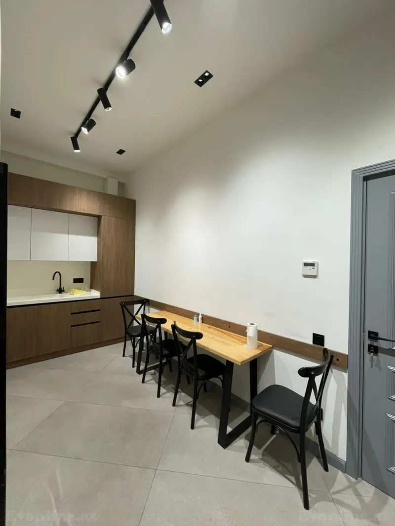 Kirayə verilir Ofis 125 m² Xətai r. - şəkil 14