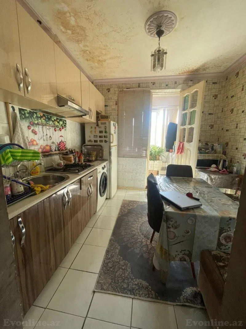 Satılır 4 otaqlı Mənzil Köhnə tikili 67 m² Həzi Aslanov - şəkil 6