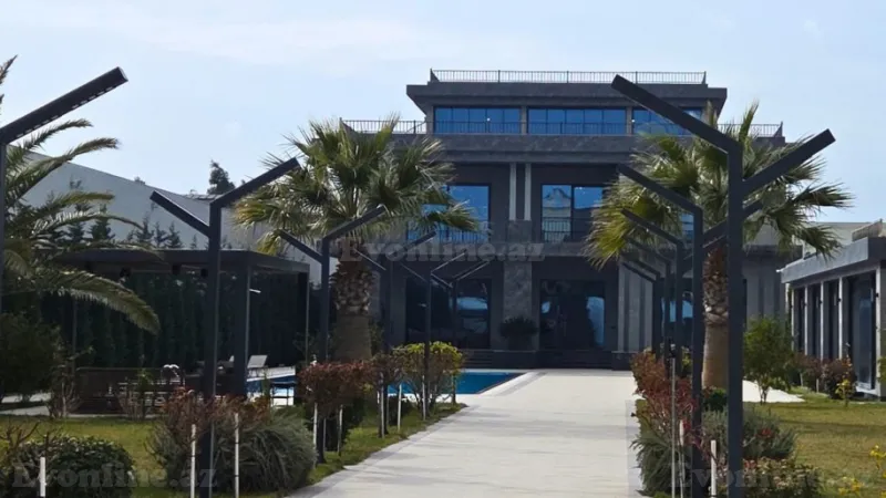 Satılır 9 otaqlı Mənzil Yeni tikili 1050 m² Xəzər r. - şəkil 7