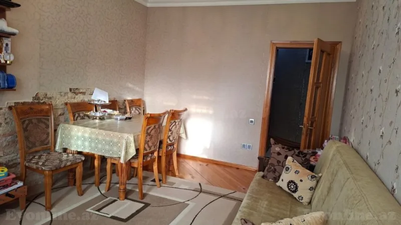 Satılır 2 otaqlı Mənzil Köhnə tikili 45 m² Suraxanı r. - şəkil 2