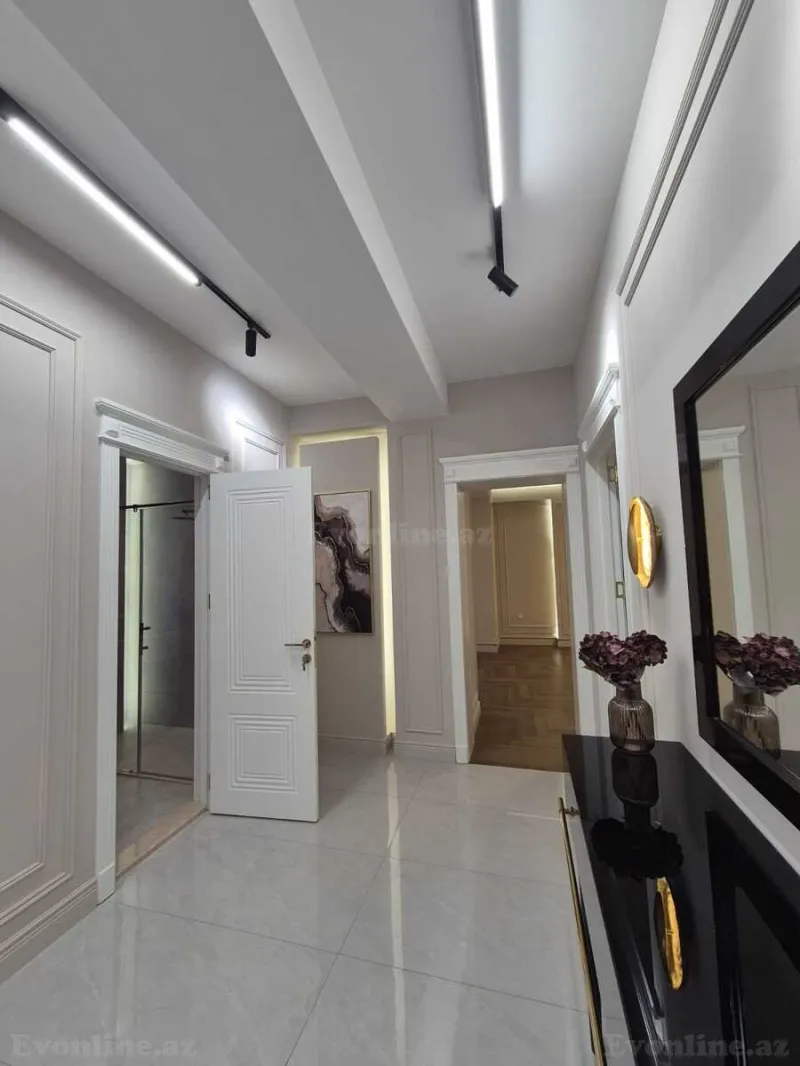 Satılır 3 otaqlı Mənzil Yeni tikili 110 m² 4-cü mikrorayon - şəkil 9