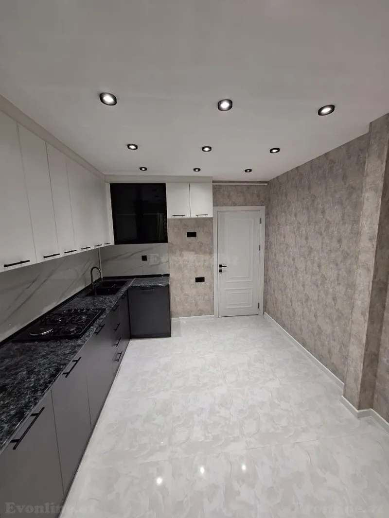 Satılır 2 otaqlı Mənzil Köhnə tikili 65 m² Həzi Aslanov m. - şəkil 5