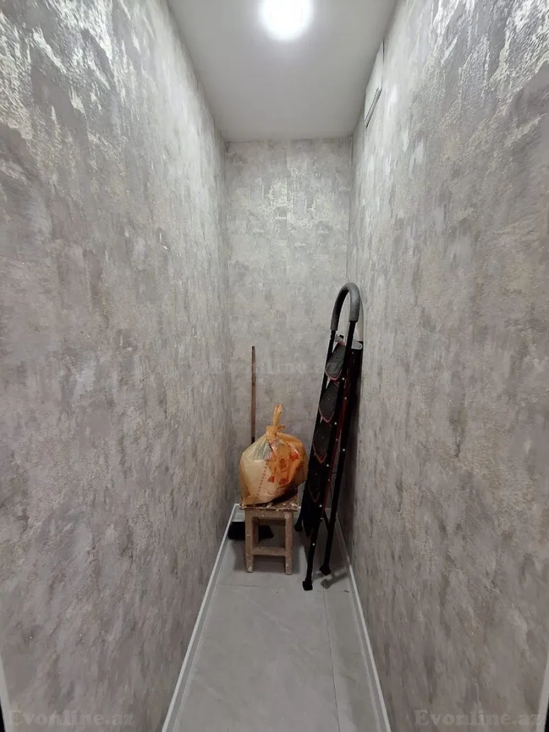 Satılır 2 otaqlı Mənzil Köhnə tikili 65 m² Həzi Aslanov m. - şəkil 13