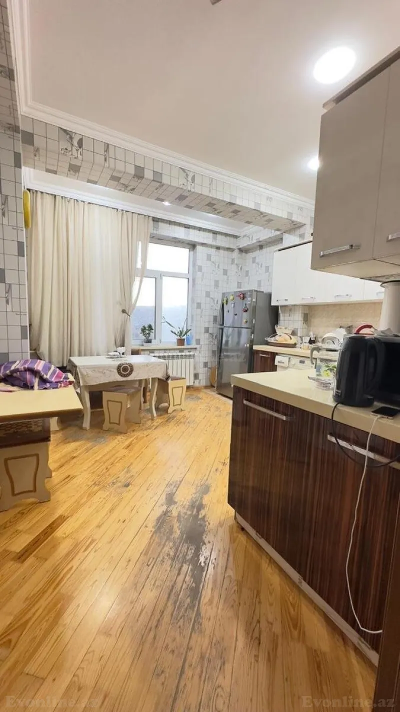 Satılır 4 otaqlı Mənzil Yeni tikili 135 m² Xırdalan - şəkil 2