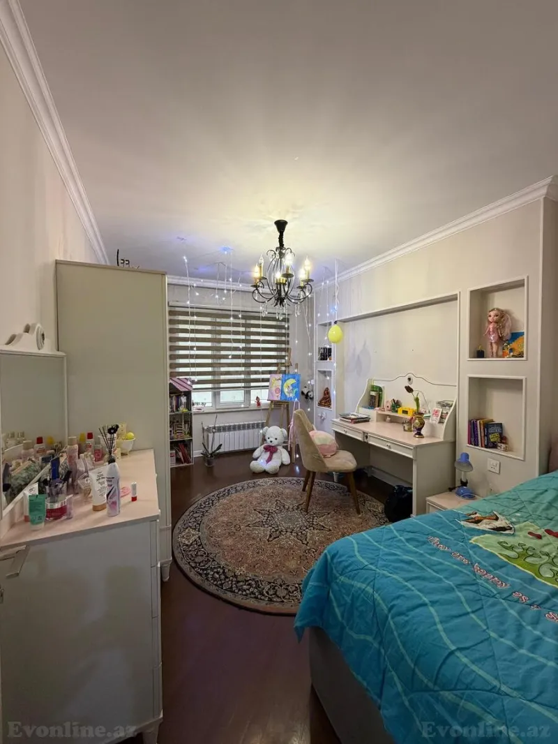 Satılır 3 otaqlı Mənzil Yeni tikili 130 m² 8 Noyabr m. - şəkil 6