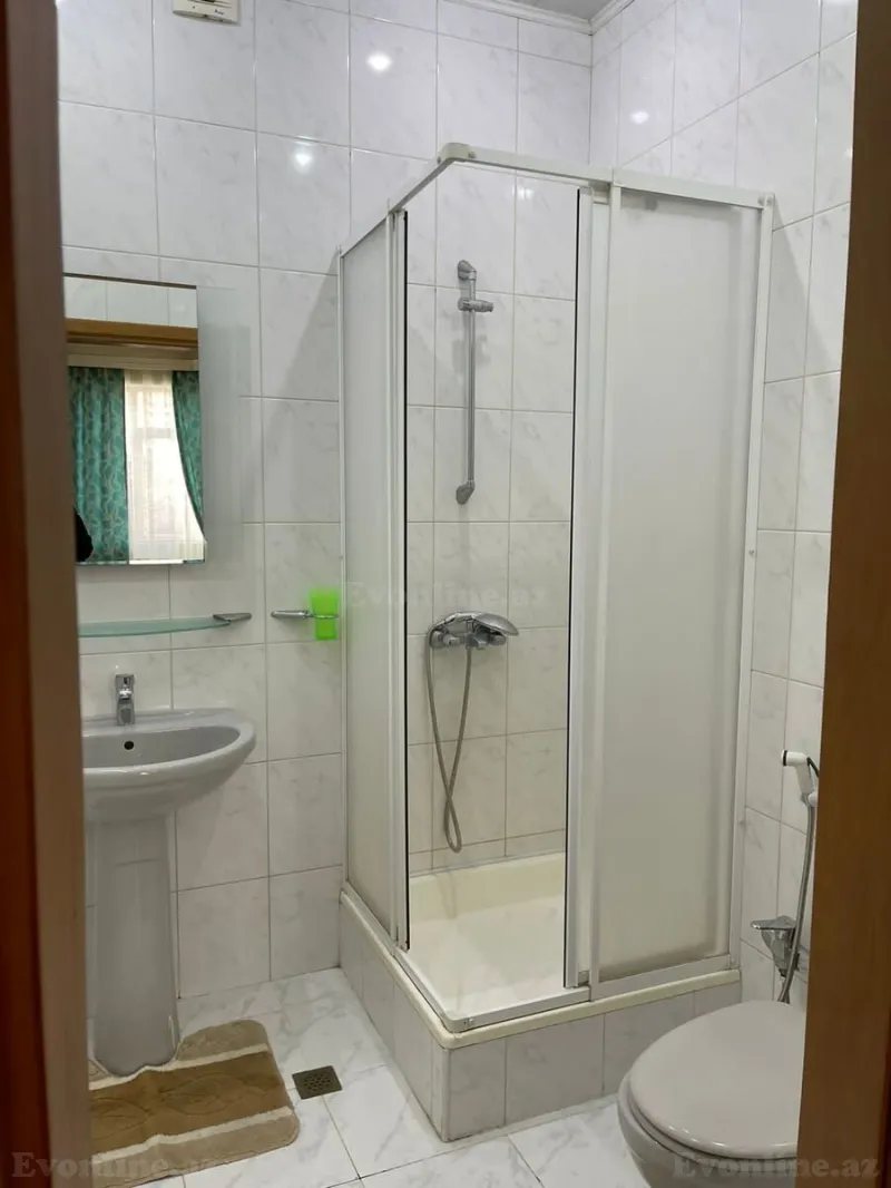 Kirayə verilir 3 otaqlı Mənzil Yeni tikili 230 m² 28 May m. - şəkil 19