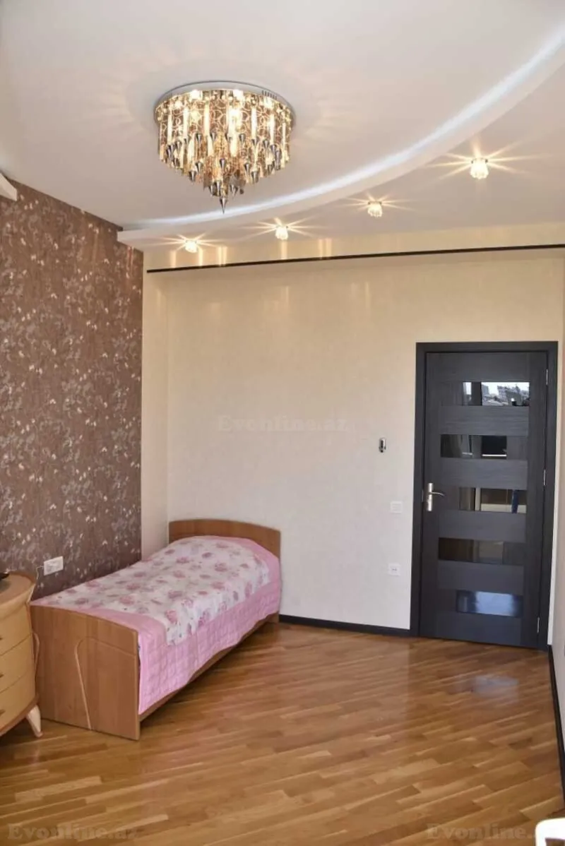 Satılır 3 otaqlı Mənzil Yeni tikili 105 m² 6-cı mikrorayon - şəkil 6