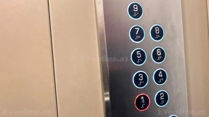 Satılır 5 otaqlı Mənzil Köhnə tikili 200 m² İçərişəhər m. - şəkil 9