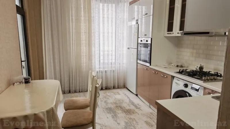 Kirayə verilir 4 otaqlı Mənzil Yeni tikili 95 m² 28 May m. - şəkil 2