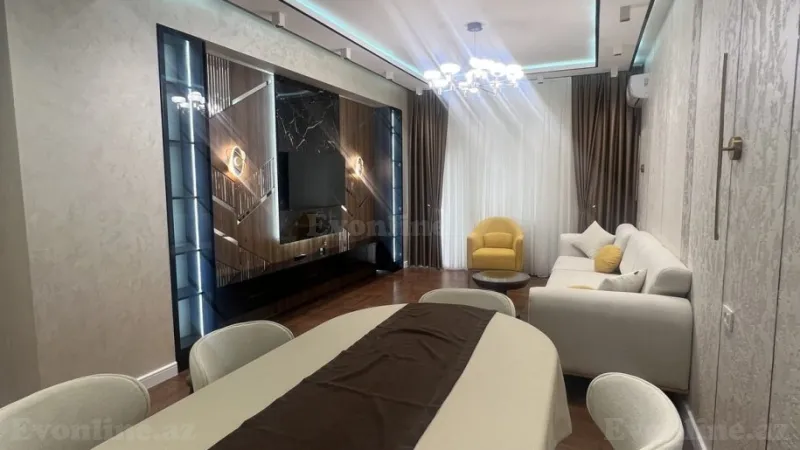 Satılır 3 otaqlı Mənzil Yeni tikili 138 m² 28 May m.