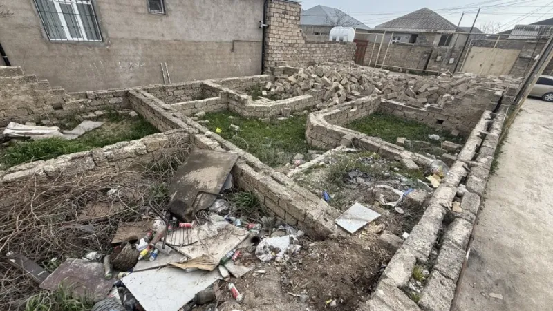 Satılır Torpaq 2.2 sot Binə