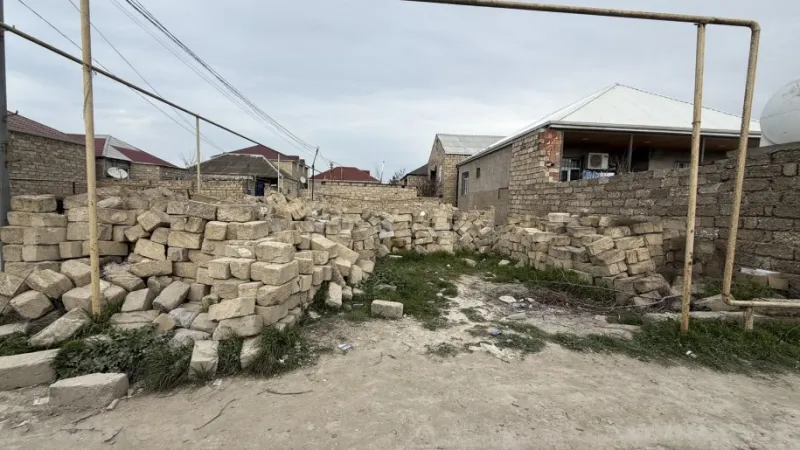 Satılır Torpaq 2.2 sot Binə - şəkil 2