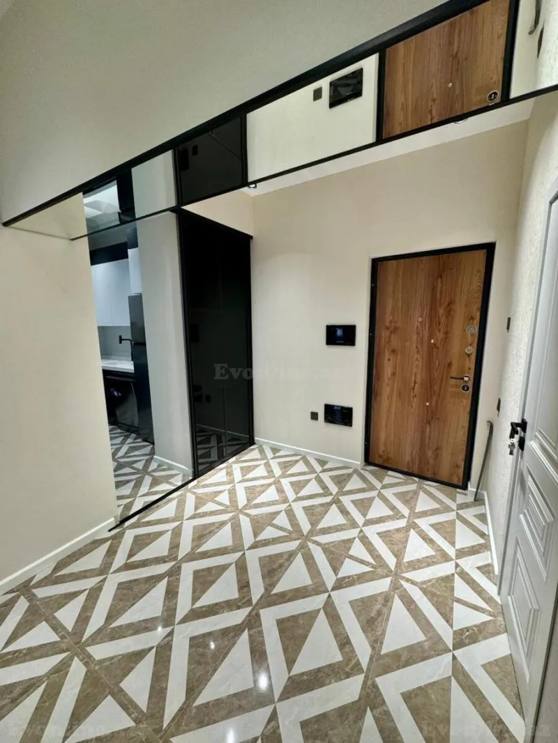 Satılır 3 otaqlı Mənzil Yeni tikili 80 m² Həzi Aslanov m.