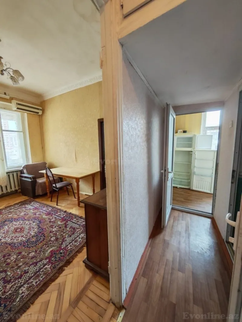 Kirayə verilir 2 otaqlı Mənzil Köhnə tikili 40 m² Gənclik m. - şəkil 2