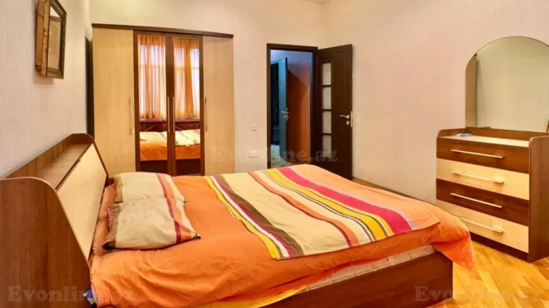 Satılır 3 otaqlı Mənzil Yeni tikili 150 m² Nəsimi r. - şəkil 10