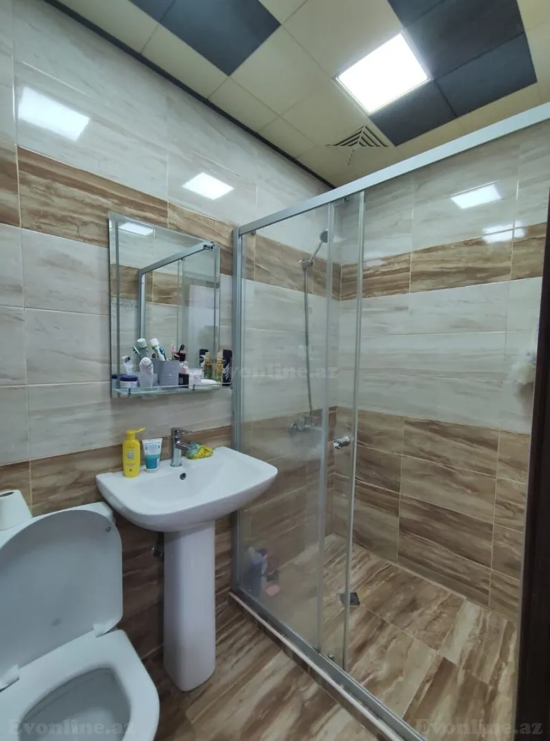 Kirayə verilir 2 otaqlı Mənzil Yeni tikili 60 m² Qara Qarayev m. - şəkil 6