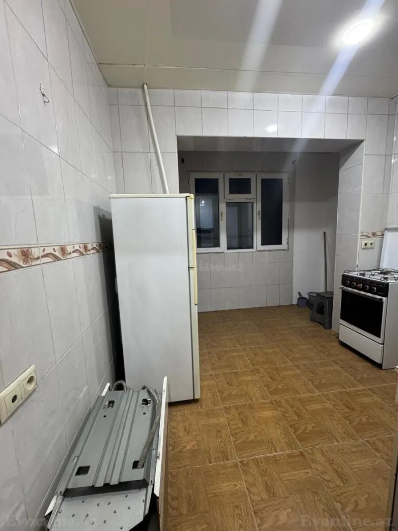 Satılır 2 otaqlı Mənzil Köhnə tikili 65 m² Yasamal r. - şəkil 10
