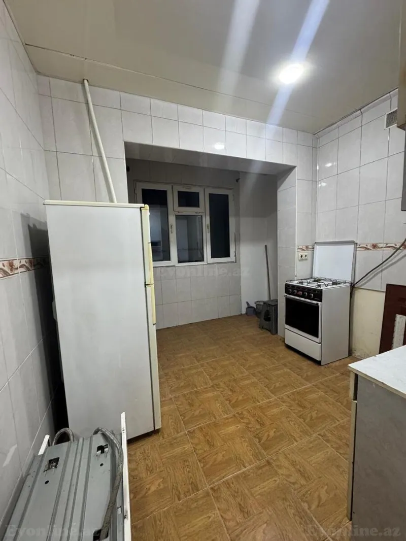 Satılır 2 otaqlı Mənzil Köhnə tikili 65 m² Yasamal r. - şəkil 11
