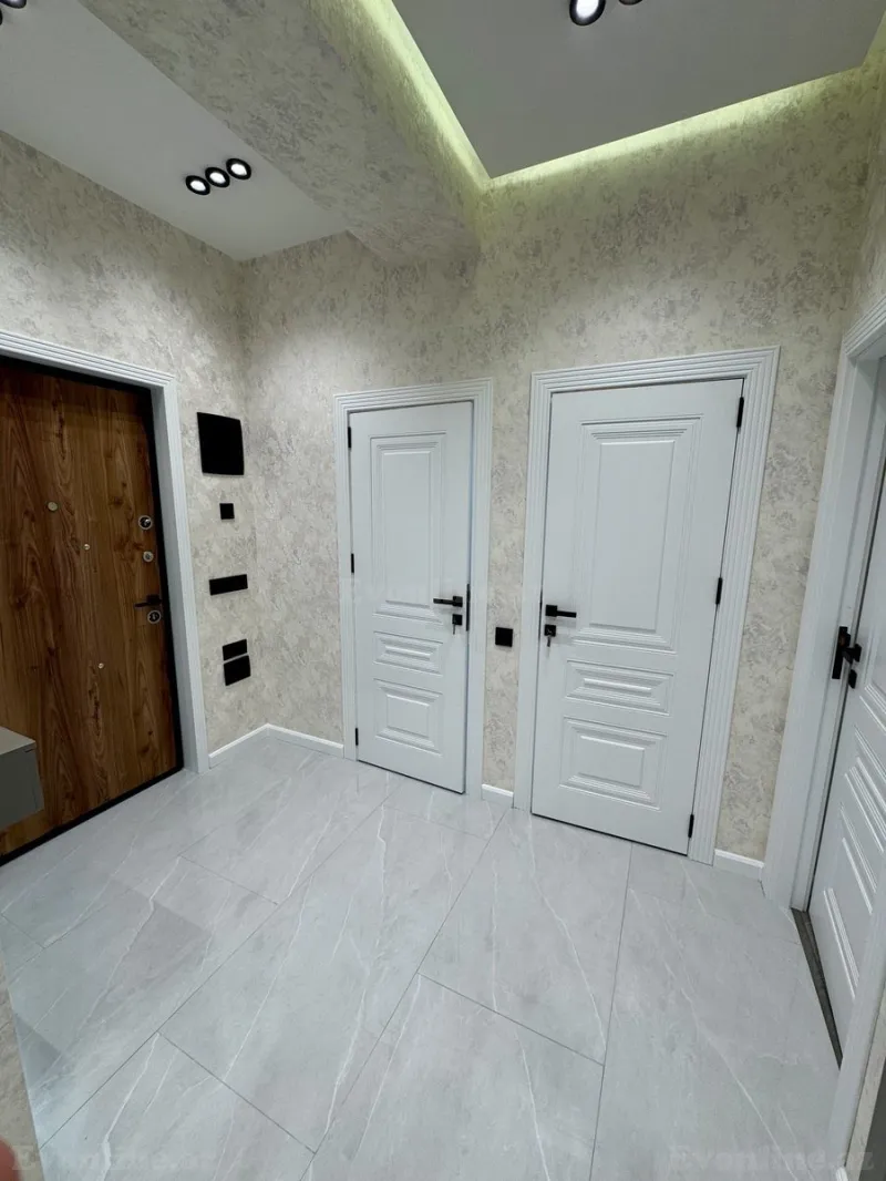 Satılır 3 otaqlı Mənzil Yeni tikili 90 m² Həzi Aslanov m. - şəkil 4