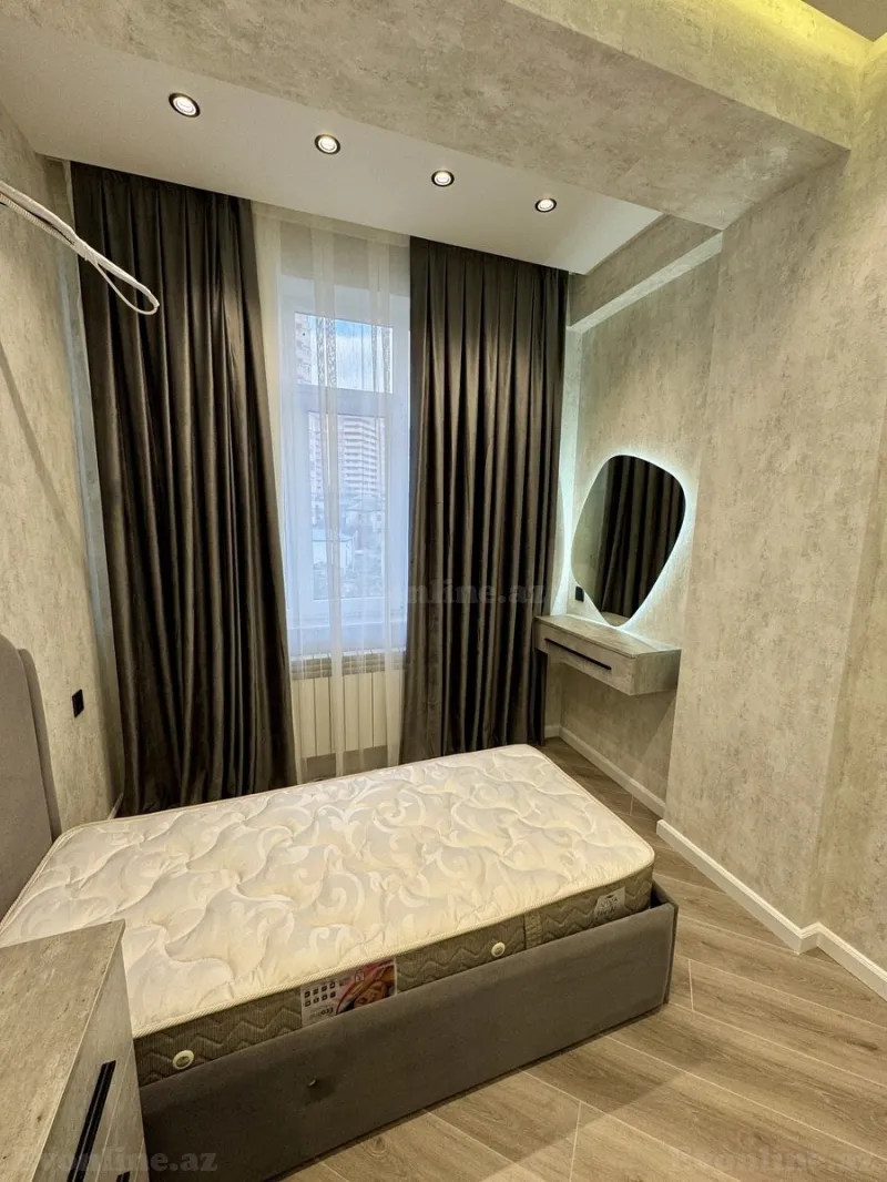 Satılır 3 otaqlı Mənzil Yeni tikili 90 m² Həzi Aslanov m. - şəkil 12