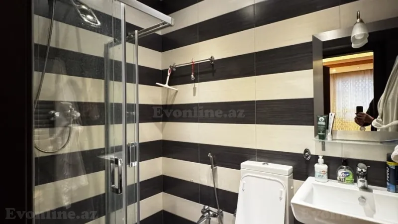 Satılır 4 otaqlı Mənzil Yeni tikili 220 m² 28 May m. - şəkil 9