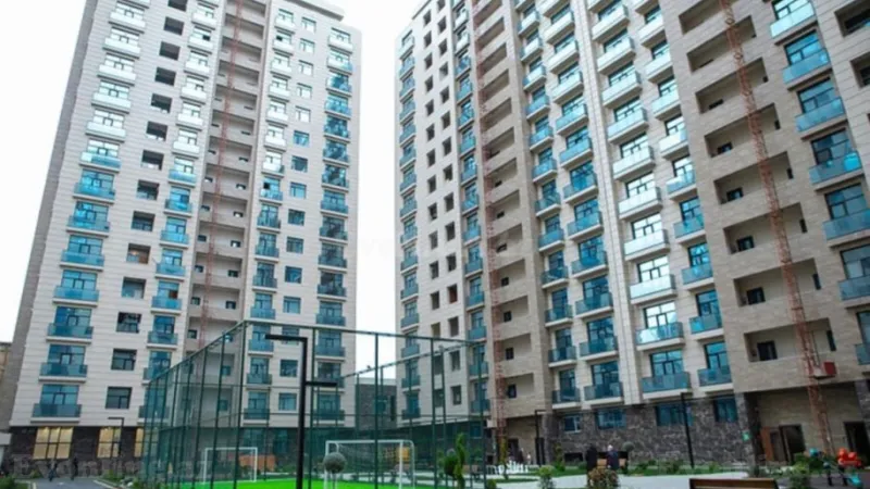 Satılır 4 otaqlı Mənzil Yeni tikili 148 m² 28 May m.
