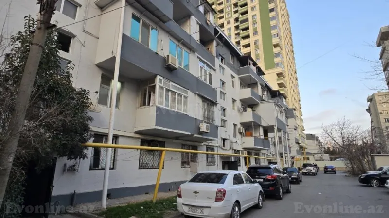 Satılır 1 otaqlı Mənzil Köhnə tikili 45 m² Xətai r.