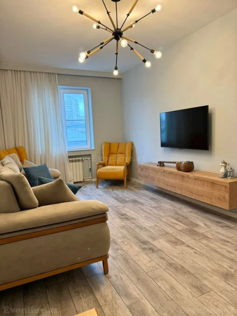 Satılır 2 otaqlı Mənzil Köhnə tikili 60 m² Yasamal - şəkil 3