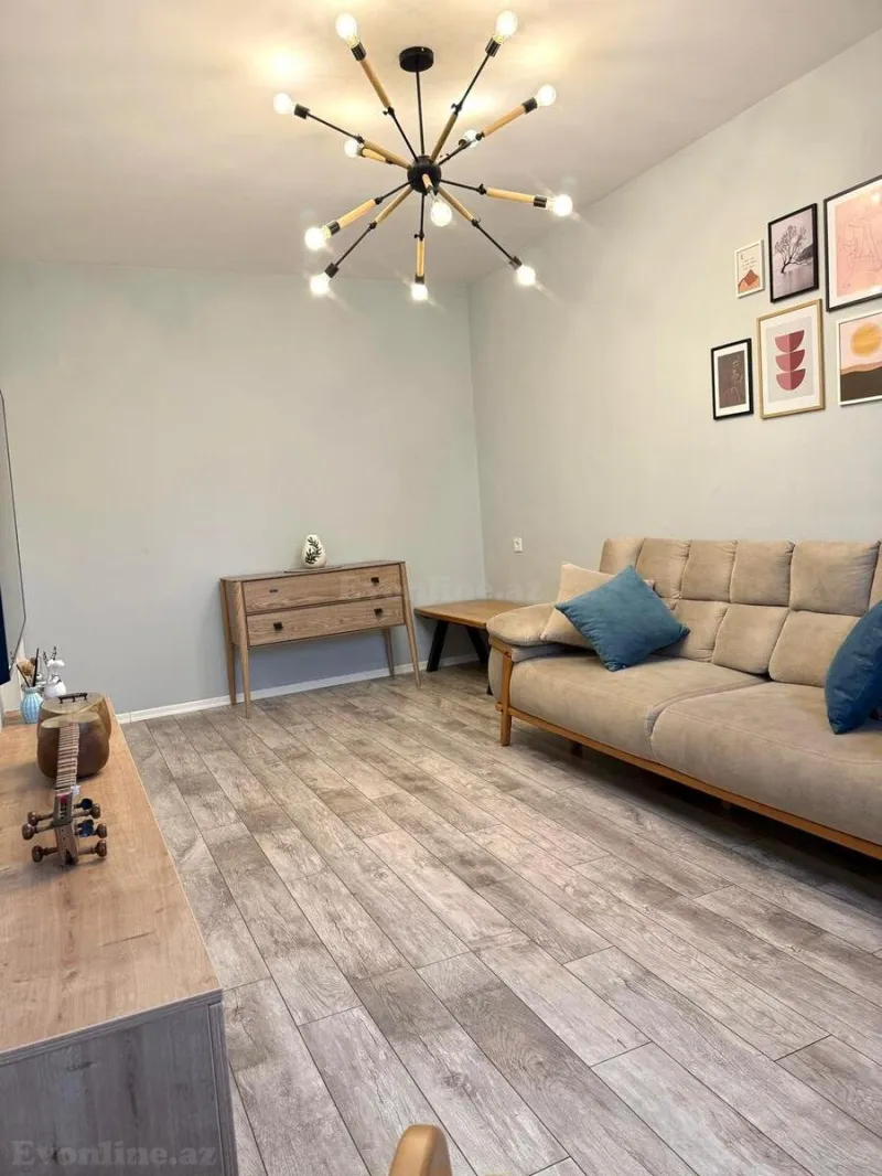 Satılır 2 otaqlı Mənzil Köhnə tikili 60 m² Yasamal - şəkil 4