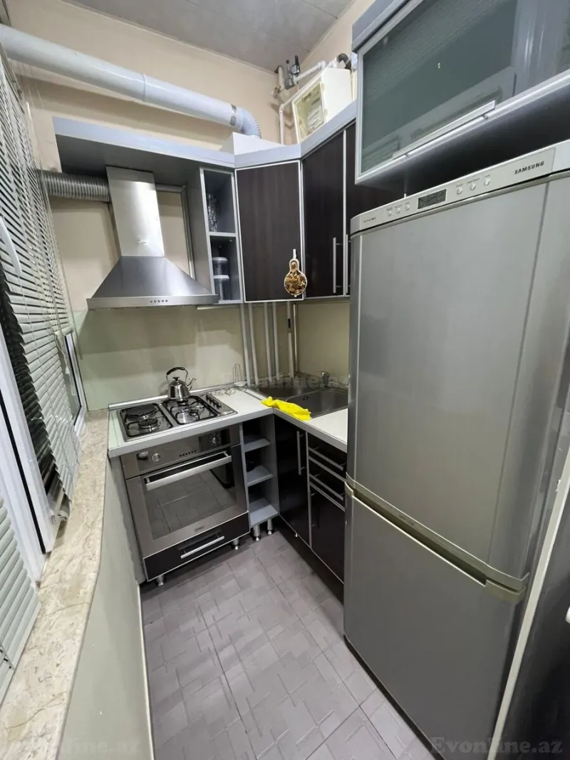 Kirayə verilir 2 otaqlı Mənzil Yeni tikili 60 m² 8 Noyabr m. - şəkil 3