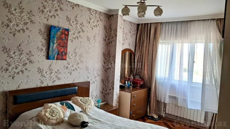 Satılır 3 otaqlı Mənzil Köhnə tikili 80 m² Yeni Yasamal - şəkil 9