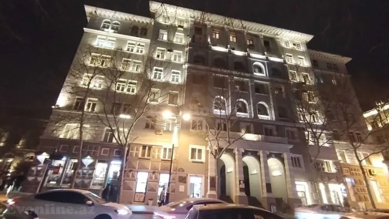 Satılır Obyekt 135 m² İçərişəhər m.