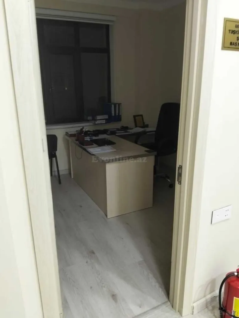 Kirayə verilir Ofis 470 m² Nərimanov r. - şəkil 7