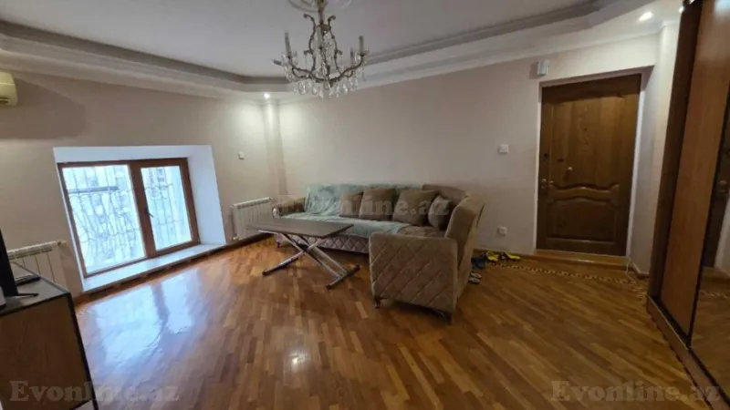 Satılır 4 otaqlı Mənzil Köhnə tikili 125 m² İçərişəhər m. - şəkil 3