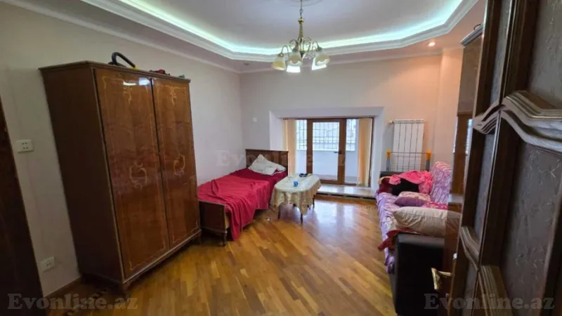 Satılır 4 otaqlı Mənzil Köhnə tikili 125 m² İçərişəhər m. - şəkil 8