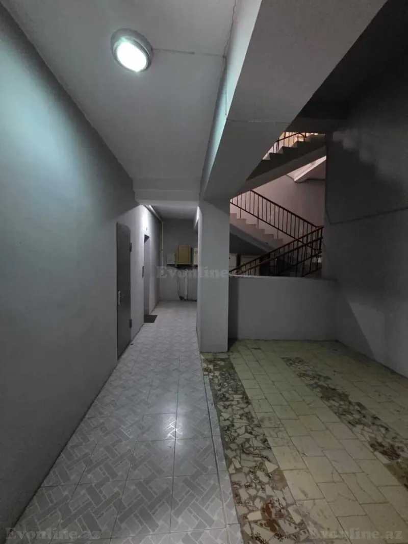 Satılır 4 otaqlı Mənzil Köhnə tikili 125 m² İçərişəhər m. - şəkil 10