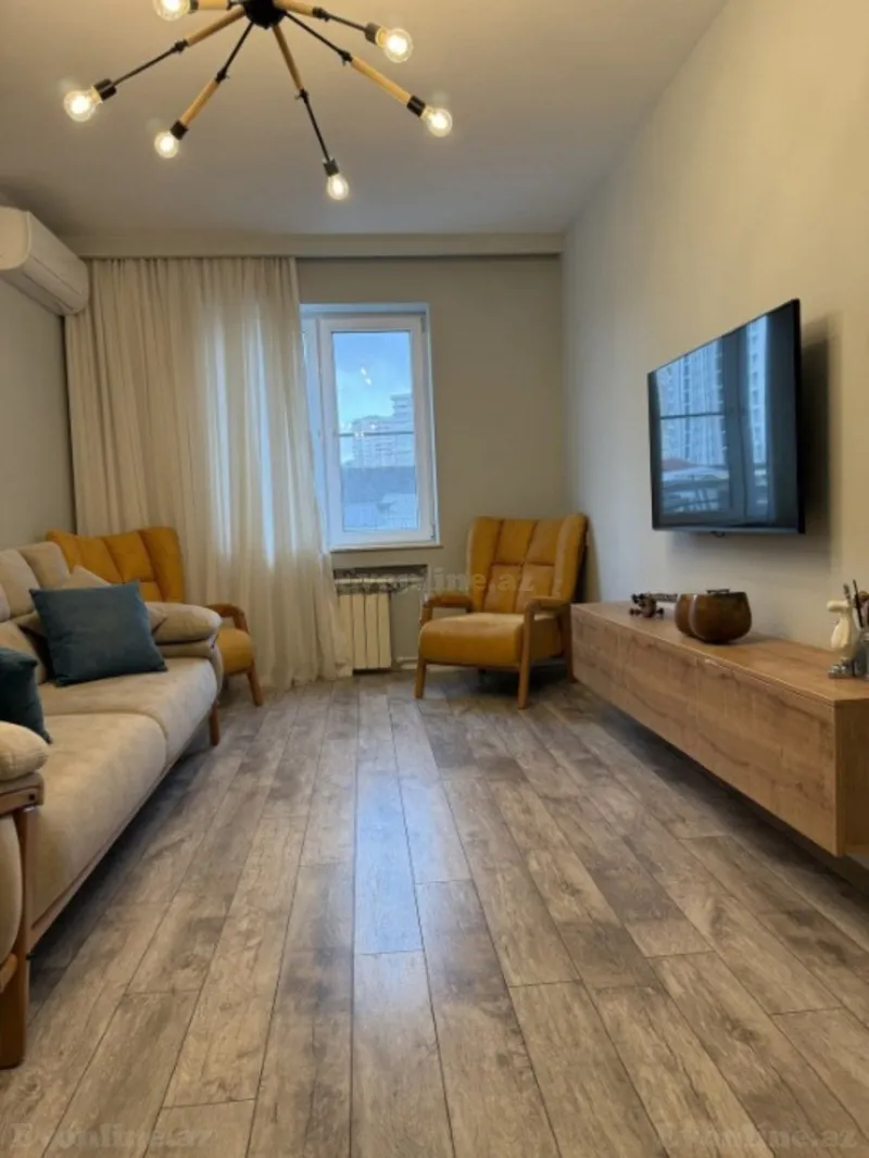 Satılır 2 otaqlı Mənzil Köhnə tikili 60 m² Yasamal