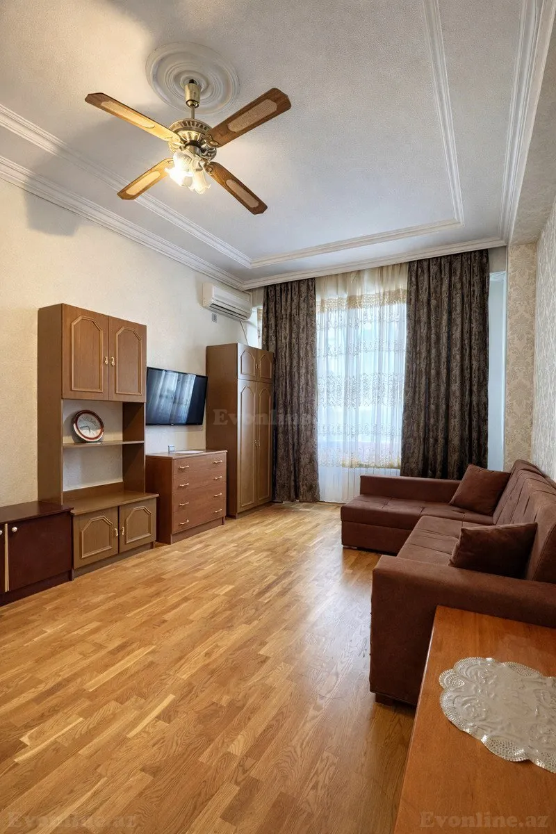Satılır 2 otaqlı Mənzil Yeni tikili 44 m² Neftçilər m.