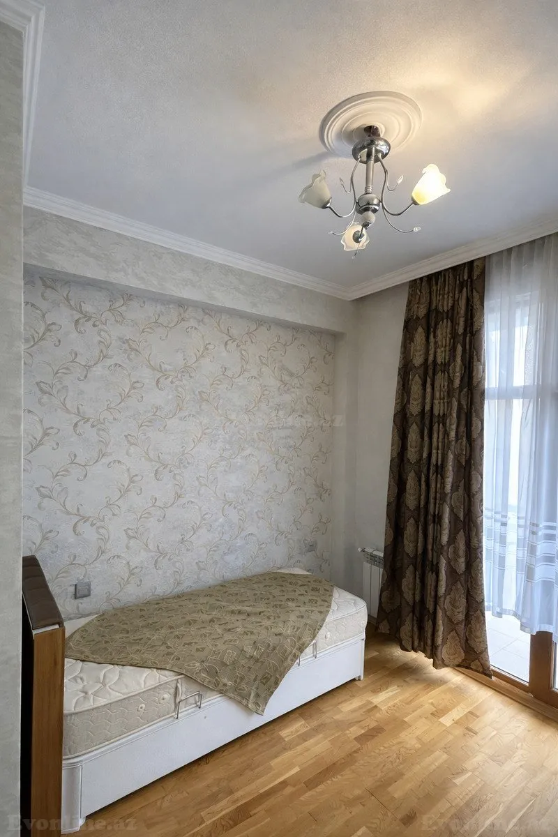 Satılır 2 otaqlı Mənzil Yeni tikili 44 m² Neftçilər m. - şəkil 3