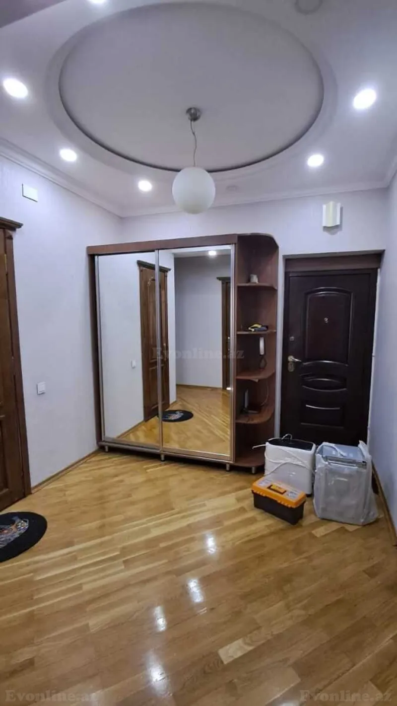 Kirayə verilir 2 otaqlı Mənzil Yeni tikili 90 m² 8 Noyabr m. - şəkil 8