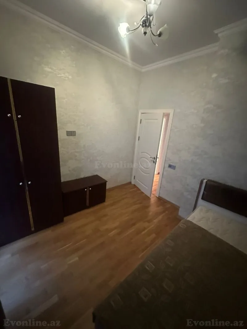 Satılır 2 otaqlı Mənzil Yeni tikili 43 m² Neftçilər m. - şəkil 4